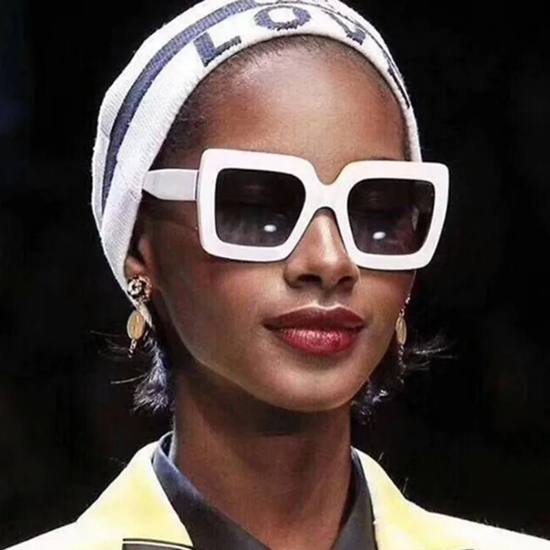 

Fashion Oversized Sunglasses Women Luxury Transparent Gradient Sun Glasses Big Frame Vintage Eyewear UV400 Glasses for Lady