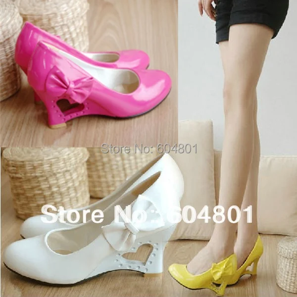 Free Shipping Women's Pointed Toe Kitten Heel Synthetic Leather Pumps