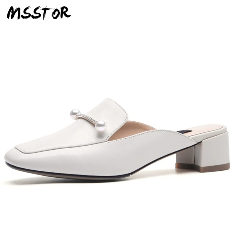baratas MSSTOR Cordas Bead Off Branco Chinelos de Verão Das Mulheres Plus Size 33 41 Bombas De Couro Genuíno Sapatos Femininos Mulas Cristal sapatos Mulheres