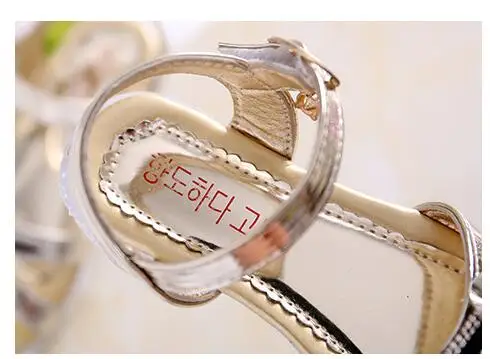 girls sandals (79)