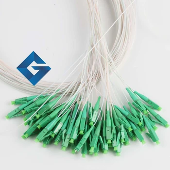 

SC-APC 1X32 Differential Fiber Splitter Steel Tube Splitter Optical Splitter / Splitter 0.9mm