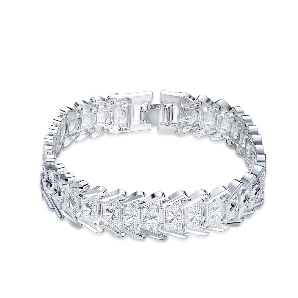 

Snap Button Female Bracelets Fashion Bracelets with Leaves Statement Charm Bracelet Jewelry Accessories Love Gift Party Jewelry