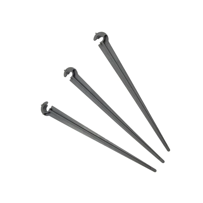 

200 pcs "C" Shape Fixed Stems Holder For Drip 4 / 7mm Irrigation Hose Easy Installation Inserting ground For Gardens Lawns