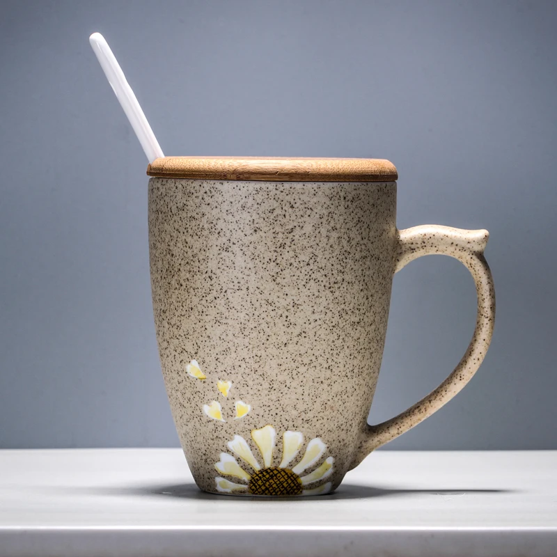 Цзиндэчжэнь, Китайская традиционная керамическая чашка ручной работы, резная Сливовая кружка, краткие чашки для влюбленных, кофейные кружки, посуда для напитков, ложка и крышка - Цвет: C