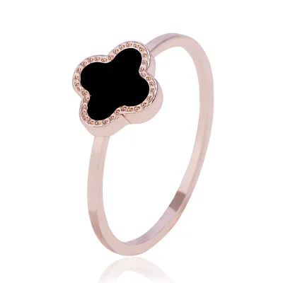 

Wholesale Four Leaf Clover Gold Ring Christmas Gift for Women Wedding Jewelry Rings Boutique New Anniversary Couple Rings