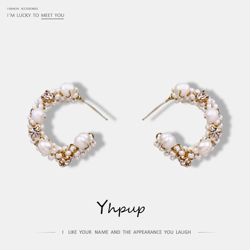 Yhpup, модные изысканные корейские романтические серьги-гвоздики ручной работы с жемчугом для женщин, вечерние, свадебные, маленькие серьги в форме C, подарок