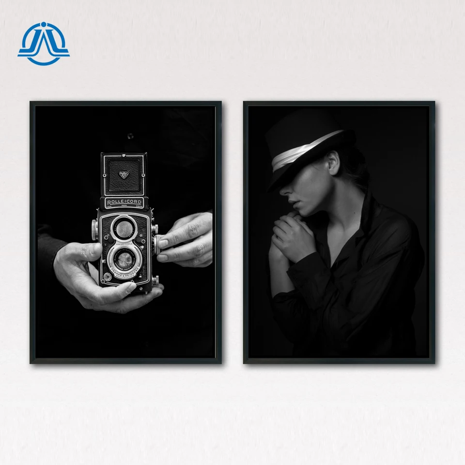 

Retro Still Life Black White Camera Women Portrait Posters and Prints Fashion Modern Home Decoration Canvas Wall Art Living Room