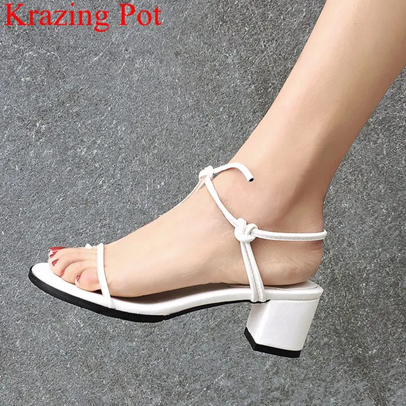 

2018 new arrival superstar peep toe square heel women sandals office lady concise party sweet solid runway summer shoes L15