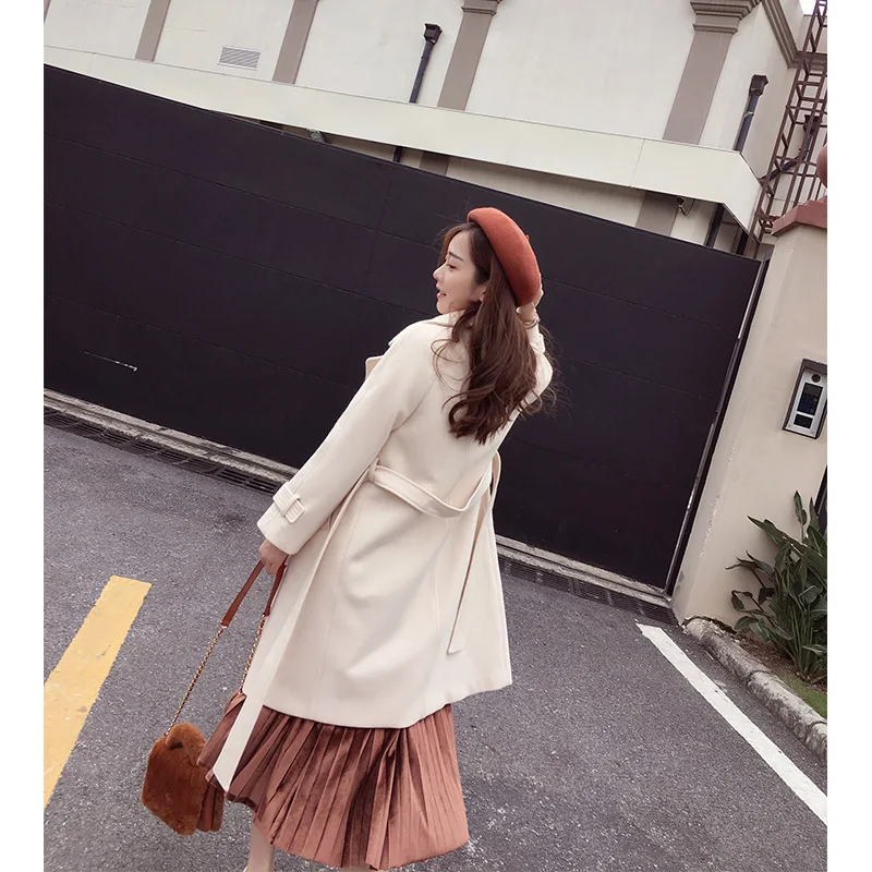 Mishow 2018 autumn and winter woolen coat female Mid-Long New Korean temperament women's popular woolen coat MX17D9636