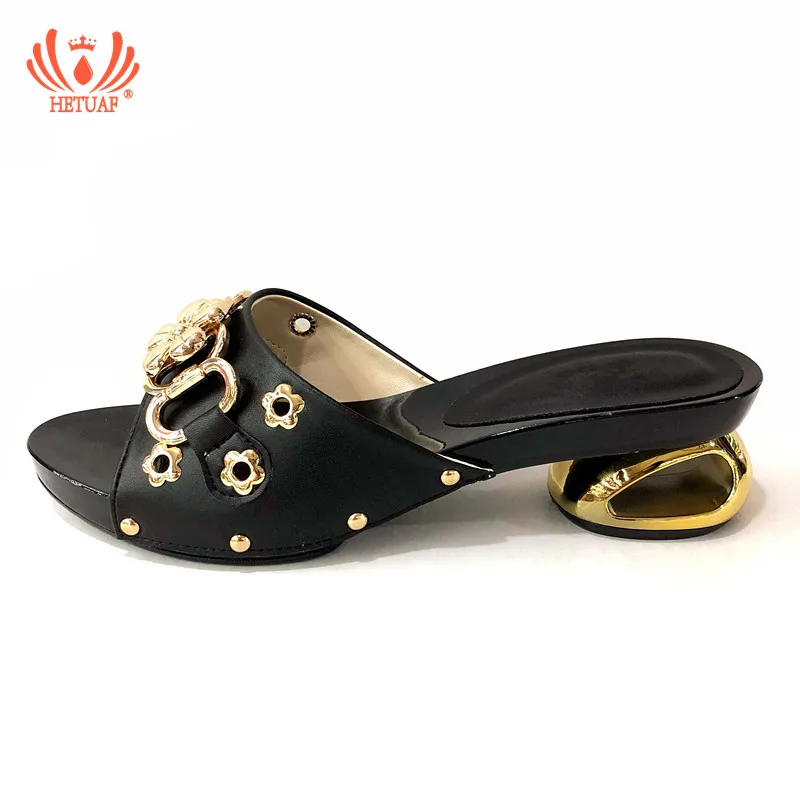 

2019 New Summer Fashion African Woman Low Heels Rhinetone Shoes Hot Sale Wedding Ladies African Women Party Shoes Slip on Shoes