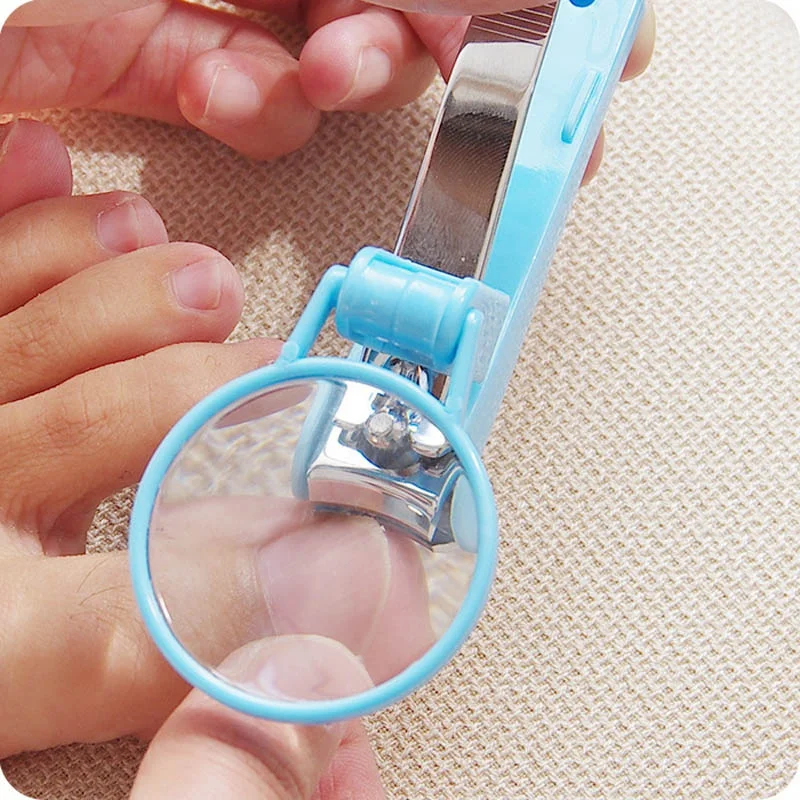 Blue 1 PCS Nail Clipper With Magnifying Glass Pocket Finger Toe Nail