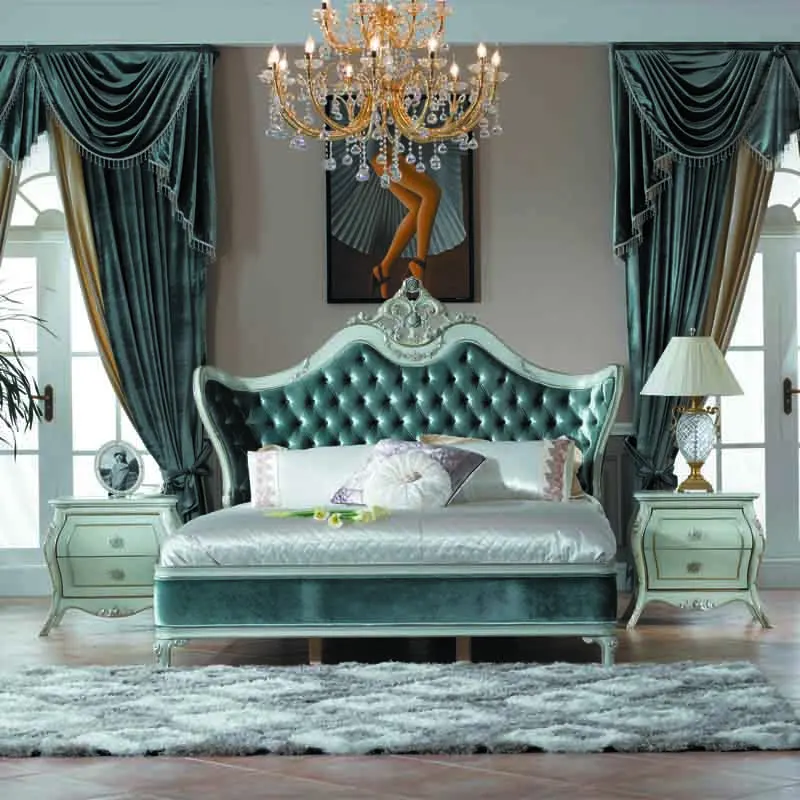 

Classic bedroom furniture king size bed