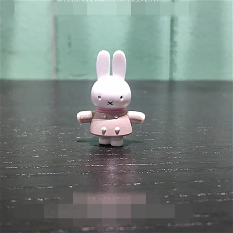 60piece 2.5cm very small rabbit animal action figure Toy Cute rabbit