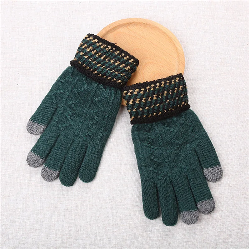 Women Men Multi-function Couple Riding Screen Winter Gloves Soft Warm Mitten guantes eldiven handschoenen 40FE2215