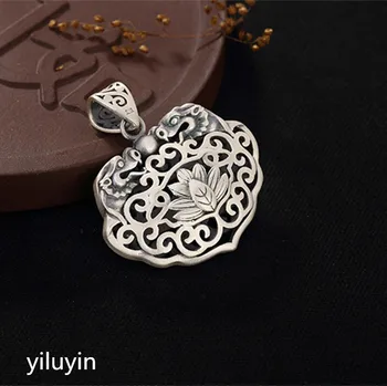 

KJJEAXCMY Fine jewelry S990, hollowed out, clover flowers, riches and fringes, pure silver Thai silver sweater chain pendant