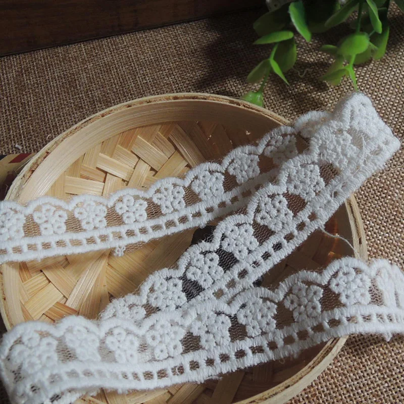 

Embroidery Laces Trim White Lace Fabric 1.8cm Latest Tulle Lace Ribbon Sewing Curtain Guipure Craft Supplies encaje dentelle LX8