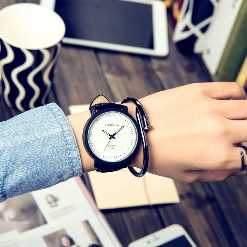 Мода 2017 г. бренд Повседневное Мужские часы кожа просто мода кварцевые часы Для мужчин спортивные наручные часы Relogio мужчина