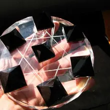 7 натуральный обсидиан пирамида из кристалла кварца+ подставка