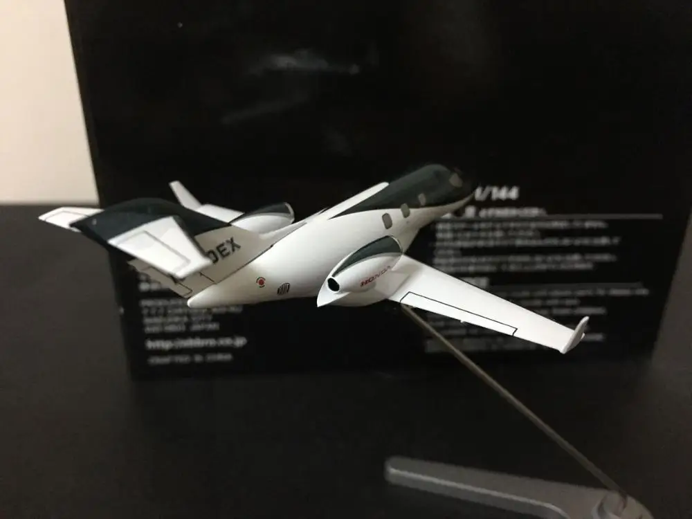 Полностью металлическая модель самолета Hondajet Honda N420EX масштаб 1:144 Зеленый/Белый| |