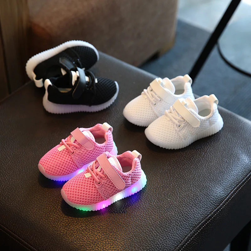 

2018 solid color European glowing sneakers baby high quality mesh LED lighting children shoes sports girls boys kids shoes