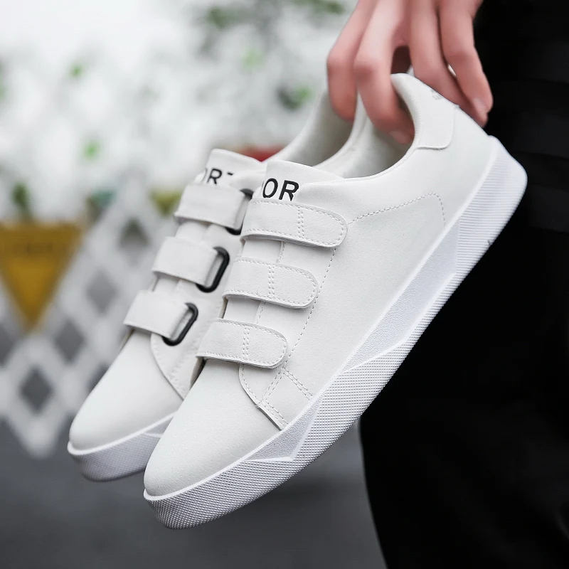 081197