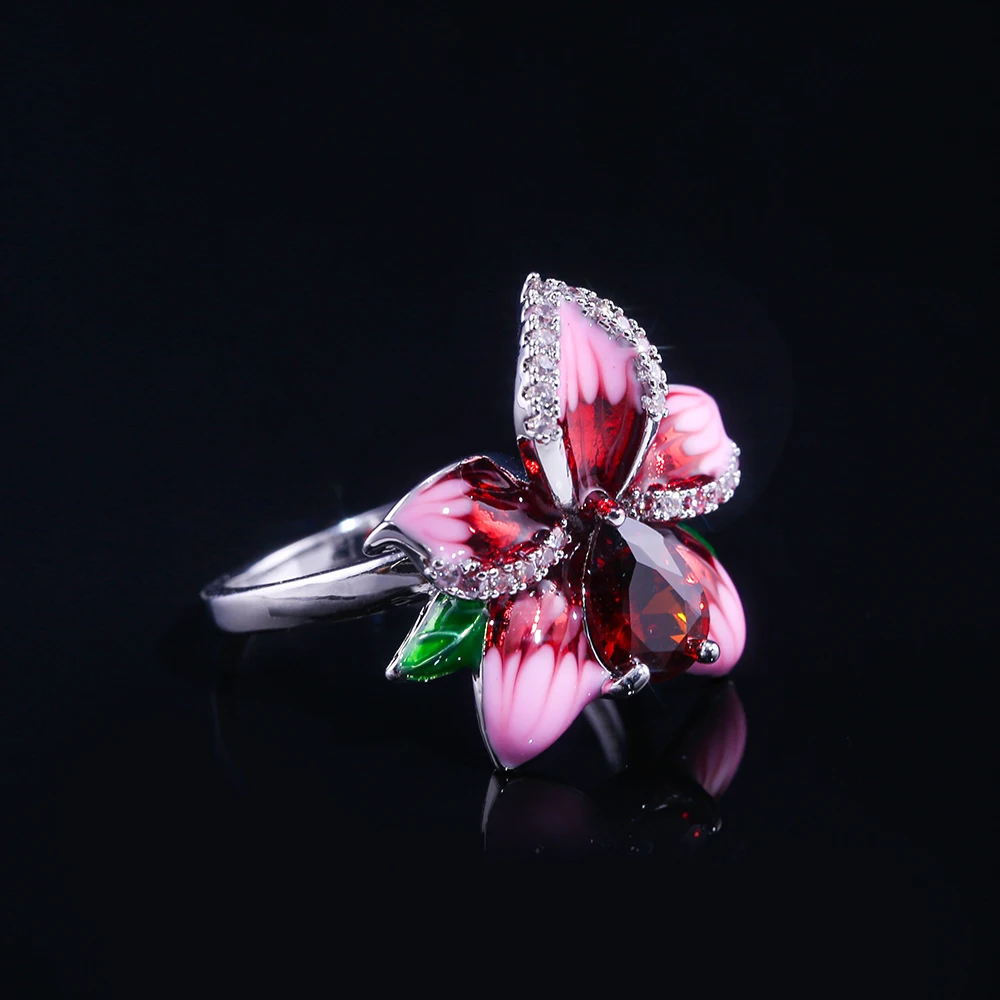 Huitan розовый Blosom Персиковый Цветок Гипербола женское кольцо из голубого топаза lasamero Band с грушевидным циркониевым камнем женское Ювелирное кольцо среднего размера