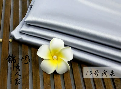 Высокая плотность эластичная атласная ткань cheongsam Hanfu шелковая ткань 1 м - Цвет: Светло-серый