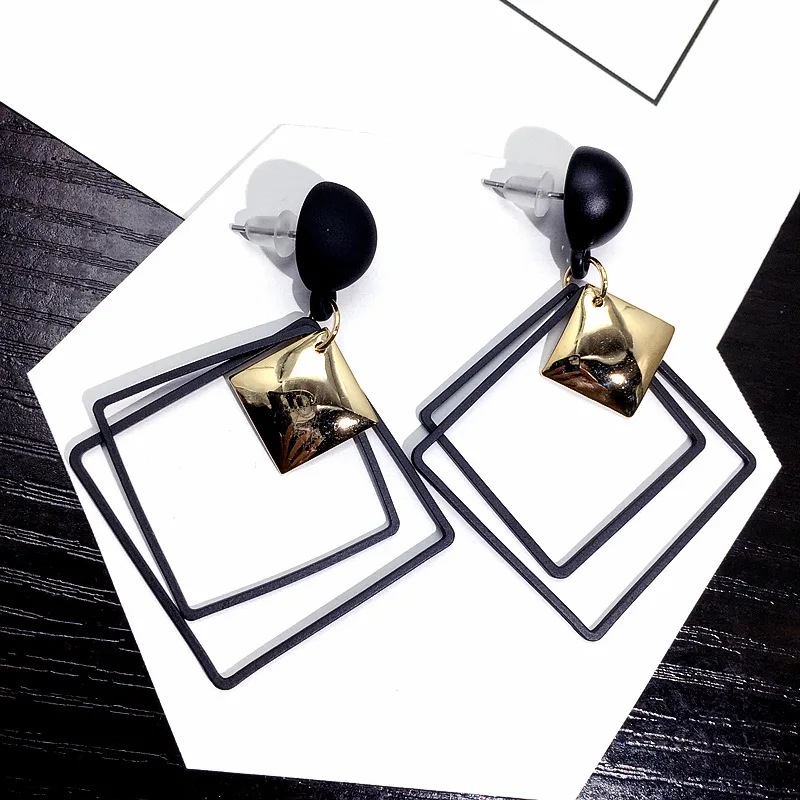 9136166095_1111449589