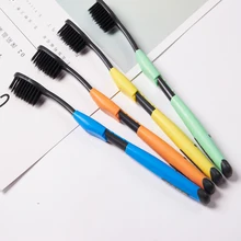 Распродажа Черная бамбуковая зубная щетка уголь Нано Мягкая зубная щетка 4 цвета случайным образом