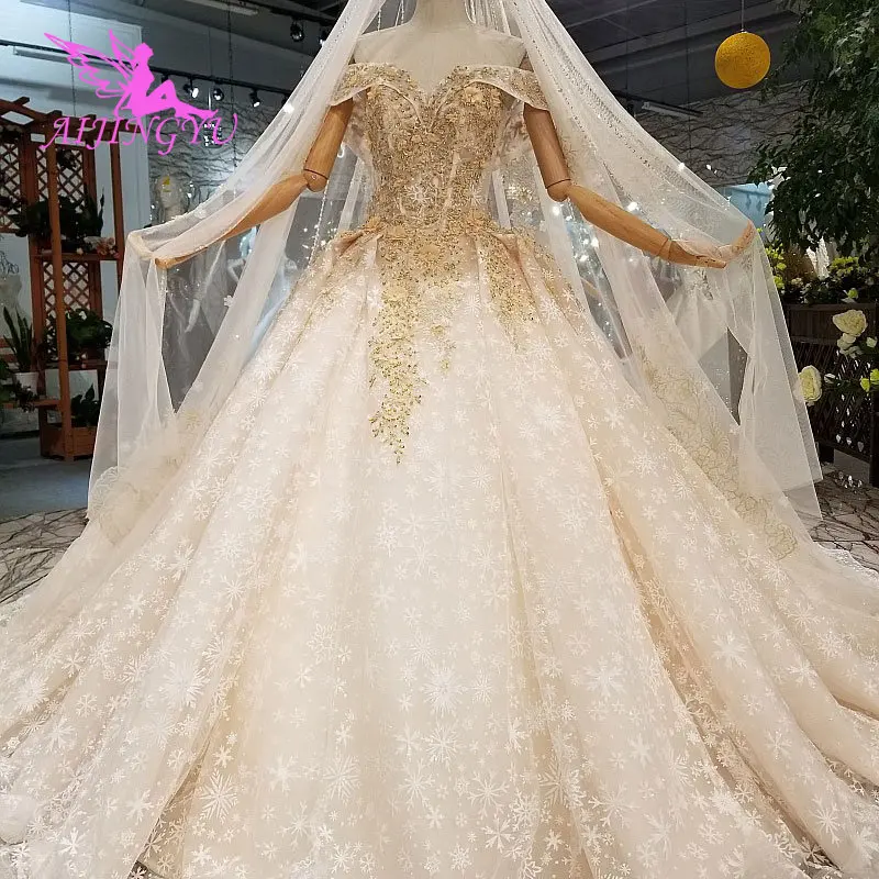 wedding dress prices 2018