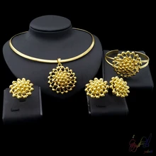 2017 Free Delivery Yulaili New Coming Pure Gold Color Zinc Alloy Fashion Flower Design Ladies Ethiopia Jewelry Sets