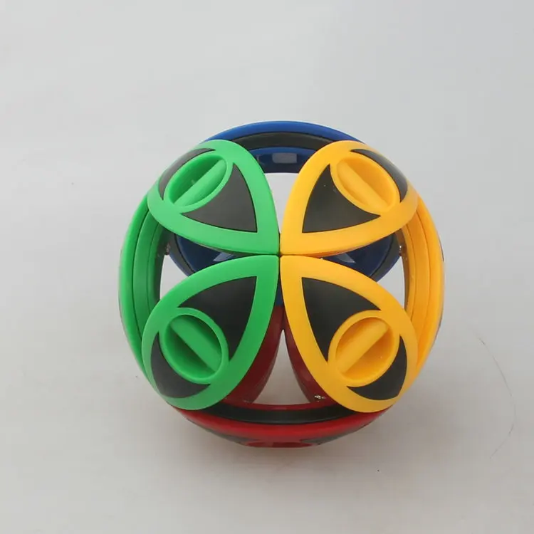 

Dayan Hydrangea Puzzle Cube Stickerless 4 colors/ Stickerless 3 colors/ Black/Transparent Drop Shipping