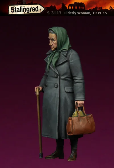 Unpainted Kit 1/ 35 European Elderly Woman figure Historical Figure