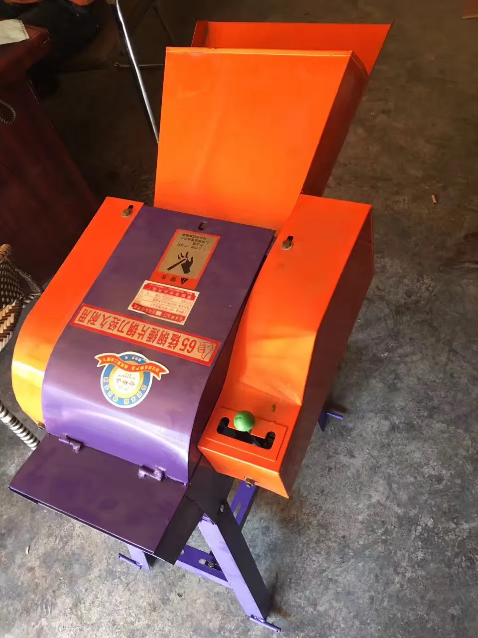 Sale grass cutting machine hay cutter straw cutting machine 4 Sale grass cutting machine hay cutter straw cutting machine 4