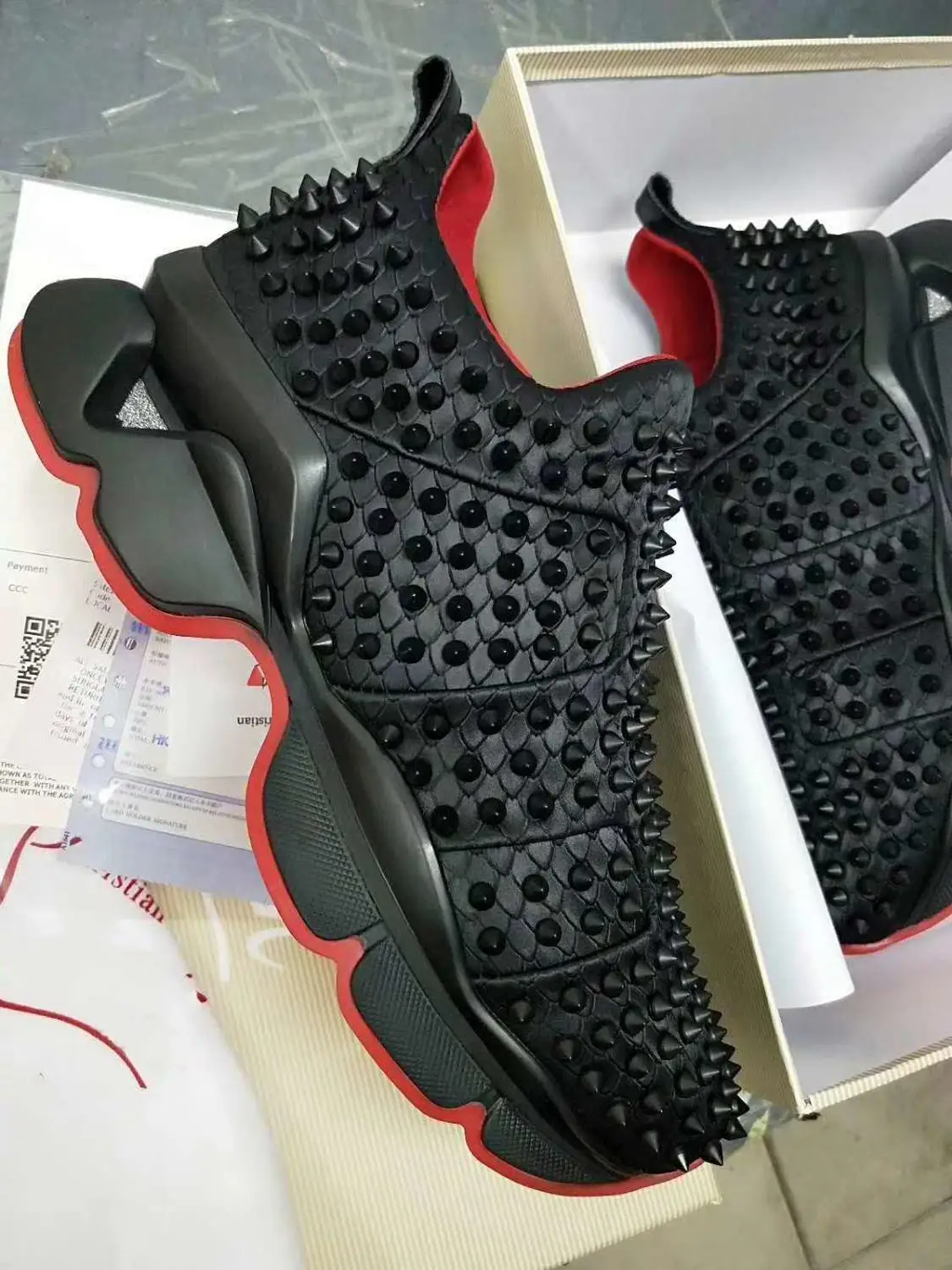 Free shipping Slip On White Rivet Whole Red Thick bottoms For Men Sports Shoes Sneakers Cow leather casual Loafers Flat 2019 Free shipping Slip On White Rivet Whole Red Thick bottoms For Men Sports Shoes Sneakers Cow leather casual Loafers Flat 2019