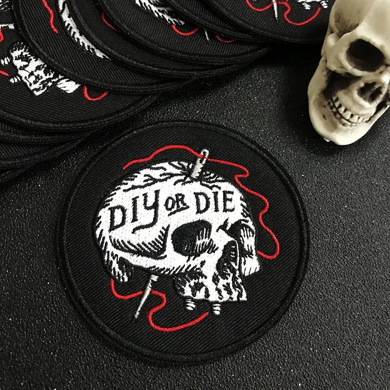 

DIY OR DIE Death Iron On Patch Gothic Punk Badge Skull Applique Sewing Fabric Embroidered Patches For Clothes Rock Accessories