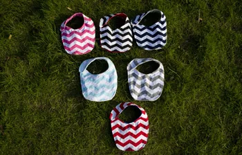 

wholesale Baby chevron cotton minky bib minky Dot Personalized baby bandana drool bibs baby cotton bandana bib