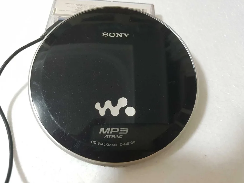 Б/у, SONY D-NE730 CD плеер Walkman/музыкальный плеер(не полный