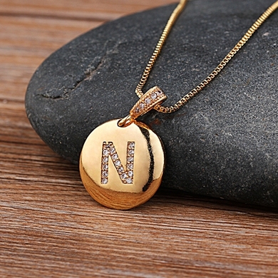 Quality Women Girls Initial Letter Necklace Gold 26 Letters Charm Necklaces Pendants Copper CZ Jewelry Personal Necklace