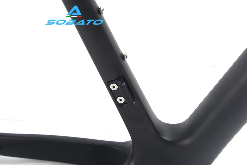 Excellent Factory direct sales Super light and High quaility carbon cyclocross bike 142*12mm Thru Axle carbon CX frame 8
