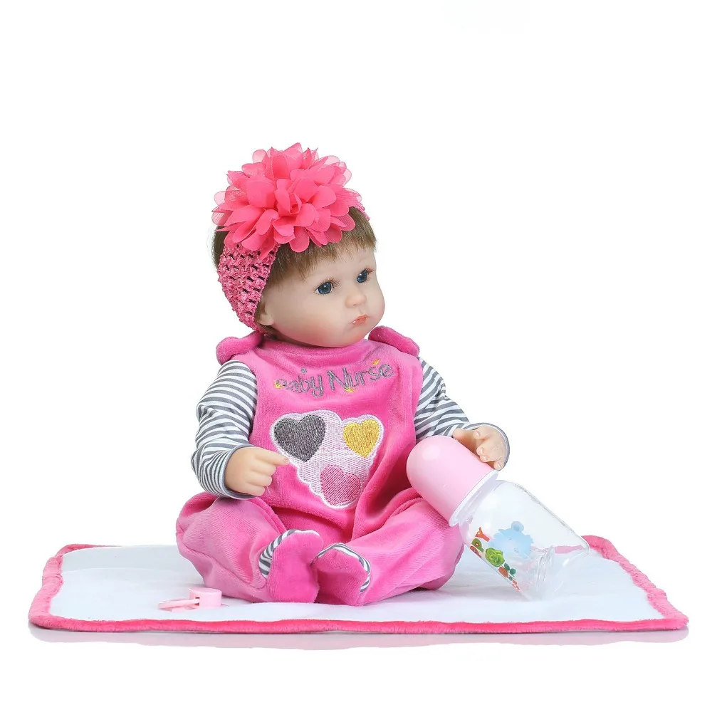 

2017 New Reborn Babies Dolls Fashion Princess Girls Toys Pasted Wig Cartoon Lovely Puppe Cotton Body Silicone Reborn Baby Doll