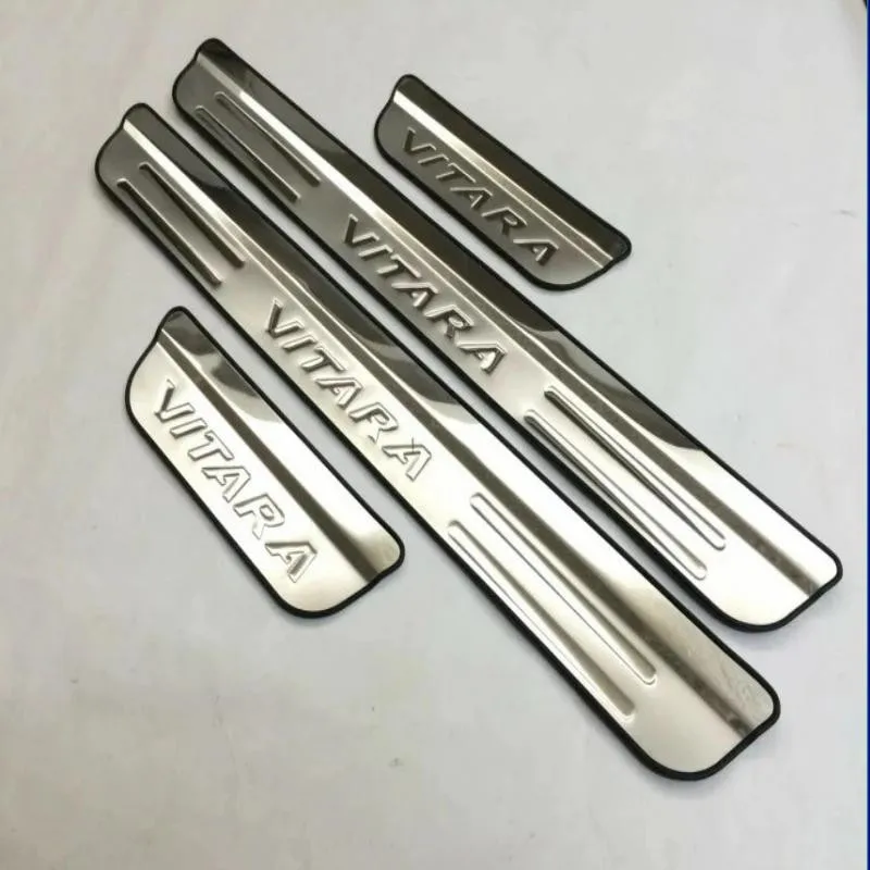 For-2017-Suzuki-Vitara-Door-Sill-Gaurds-Stainless-Door-Sills-Scuff-Plate-Pedal-Protector-Car-Styling (1)