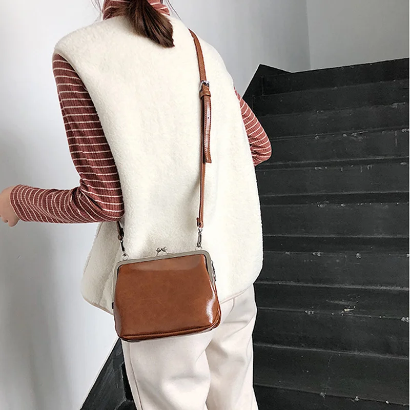 women bags vintage PU leather bag (7)