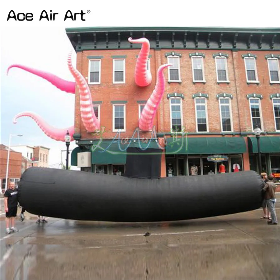 Kraken-Submarine-visit-Niki-Moore  Muscatine River Monster - Celebrating creative culture & public ar
