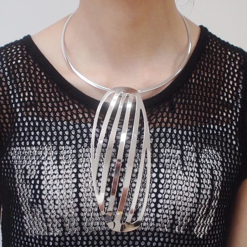 MANILAI Punk Hollow Alloy Choker Necklaces Women 2018 Trendy Big Torques Statement Necklaces Maxi Jewelry Golden Silver Color