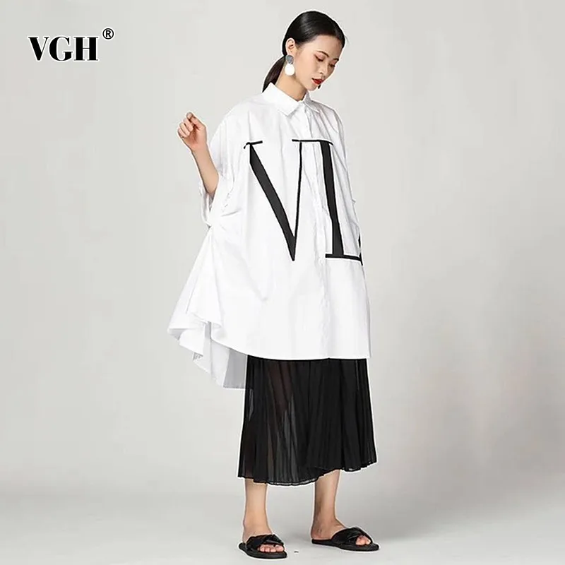 

VGH 2019 Summer Casual Letter Print Women's Shirt Lapel Batwing Sleeve Button Loose Long Length Blouse Female Fashion New Tide