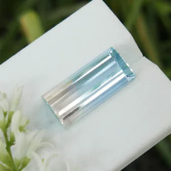 

10.48Carats Natural Topaz No treatment Loose Gemstone Two-color