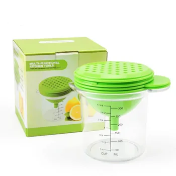 

Juicer Manual Multifunctional Plastic Mini Home Mini Portable Orange Juice Extraction Assisted Food Grinding Device 3