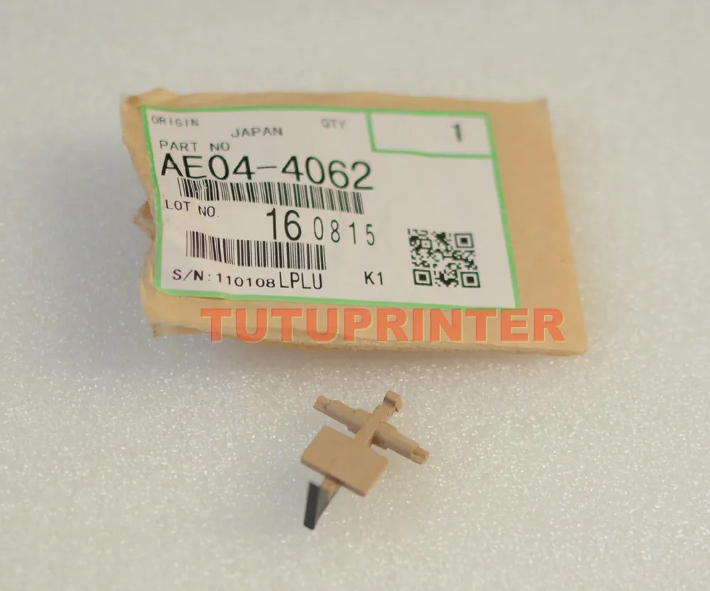 AE044062-1
