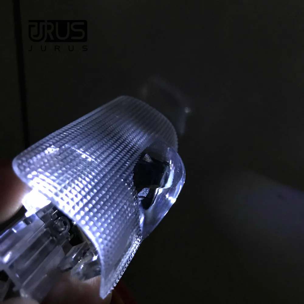 

JURUS 2Pcs Wireless Car Light Logo For Toyota Emblem Led Light Door Welcome Lights Ghost Shadow Warning Lamp Auto Accessories